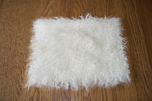 Kalgan Lamb- Natural, Large