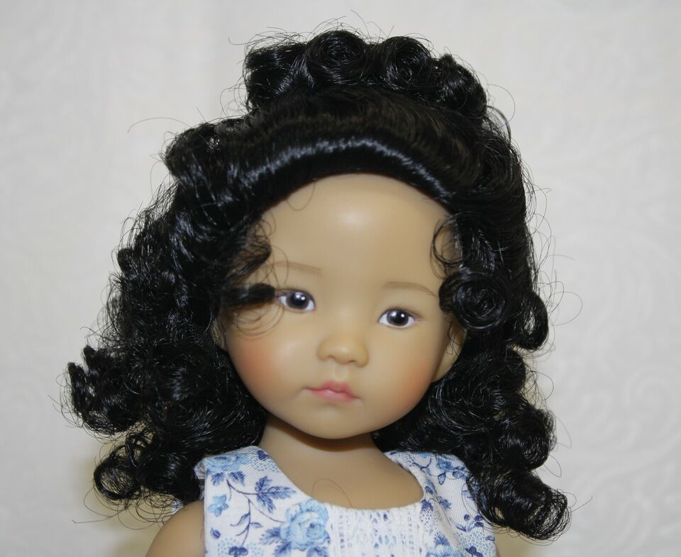 Laura Synthetic Wig ON SALE !!