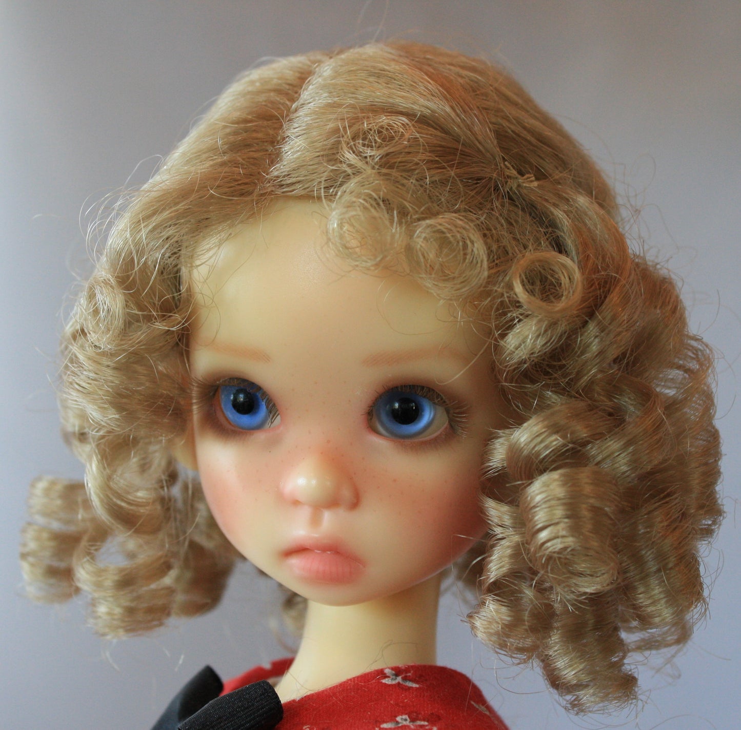 Lindsey Synthetic Wig